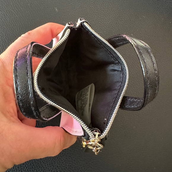 Victoria’s Secret Change Purse Keychain/Charm - Picture 11 of 11